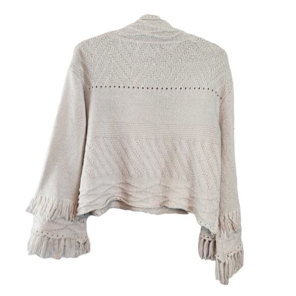 John + Jenn Sweaters - NWOT RARE Revolve John + Jenn Cream Turtleneck Fringe Sleeve Sweater Size M